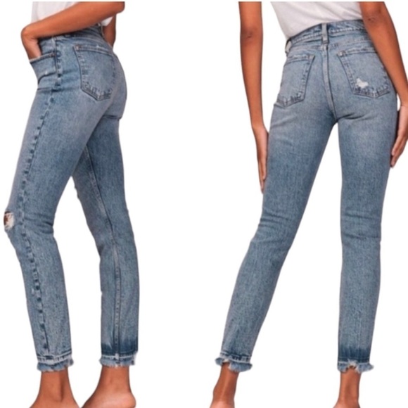 ABERCROMBIE & FITCH High Rise Mom Jeans Size 28 - Picture 1 of 7